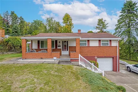 216 Parklane Dr, Braddock, PA 15104