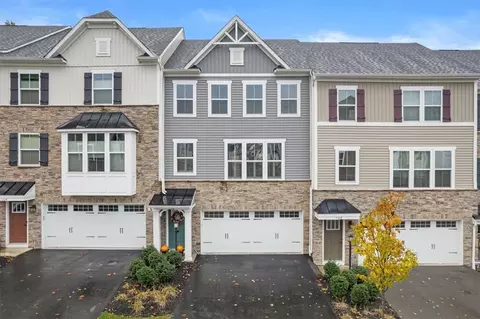 106 Curtis Ct, Pittsburgh, PA 15237