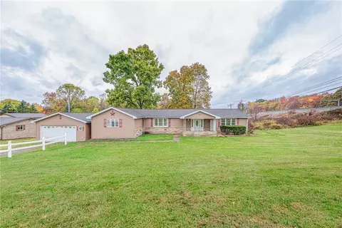 106 Gomers Ln, New Alexandria, PA 15670