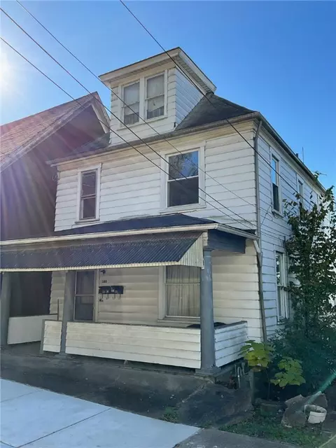 589 5th St, Pitcairn, PA 15140