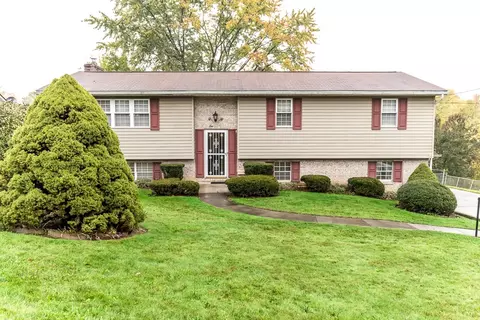111 Bradmore, Beaver Falls, PA 15010