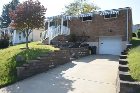 218 Roberts St, West Mifflin, PA 15122