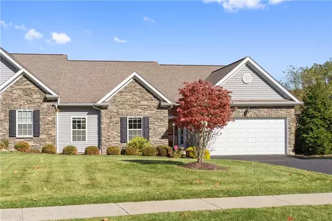 626 Whispering Pines Dr, Gibsonia, PA 15044