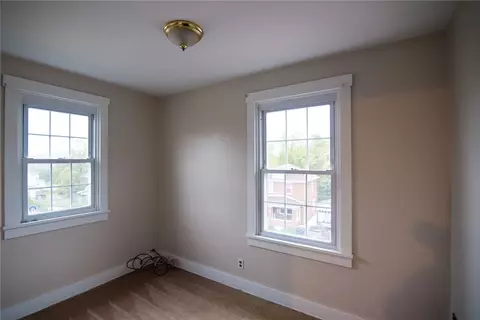 1834 Devonshire Rd, Coraopolis, PA 15108 photo 18