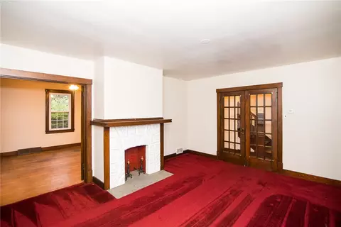 1834 Devonshire Rd, Coraopolis, PA 15108 photo 7