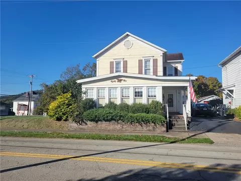 81 S Porter St, Waynesburg, PA 15370