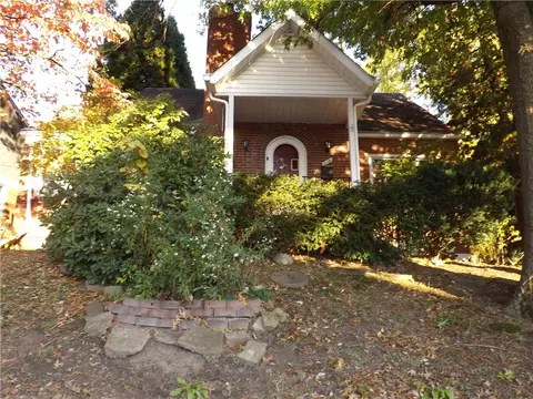 2114 Leishman Ave, New Kensington, PA 15068