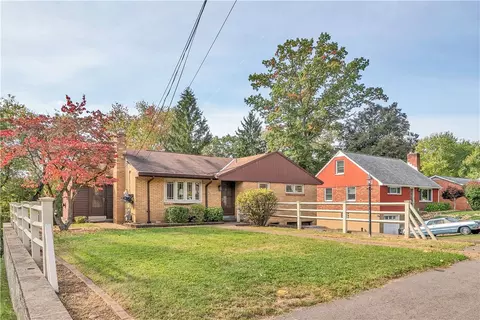 126 Barbour Dr, Pittsburgh, PA 15209