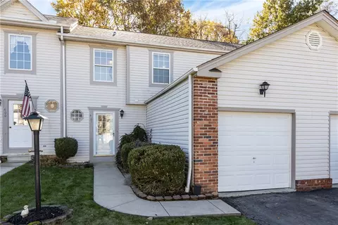 401 Chelsea Dr, Imperial, PA 15126