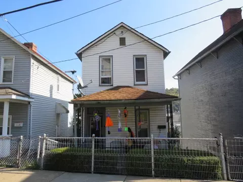 1106 Lincoln Ave, Charleroi, PA 15022