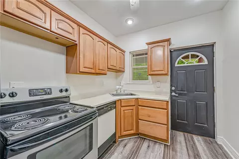 1519 Alton St, Pittsburgh, PA 15216 photo 9