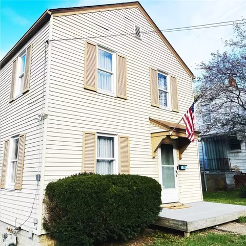 1017 Laurel St, Bridgeville, PA 15017