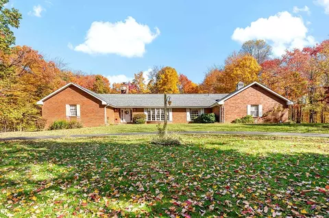 275 Swearingen Rd, Georgetown, PA 15043