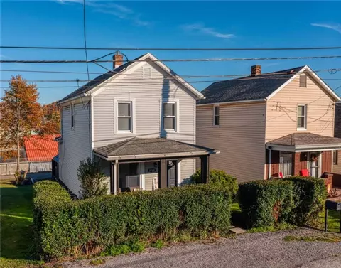 3710 W 3rd Ave, Beaver Falls, PA 15010