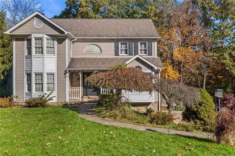 124 Branch St, Beaver Falls, PA 15010