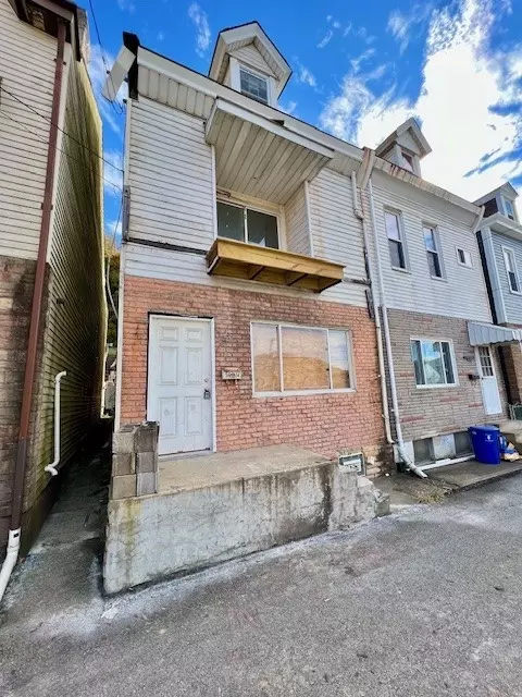 5614 Donson Way, Pittsburgh, PA 15201