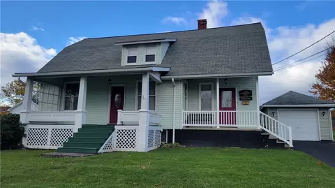 755 Somerset Ave, Rockwood, PA 15557