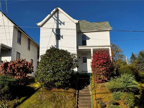 824 Spruce Ave, Rochester, PA 15074