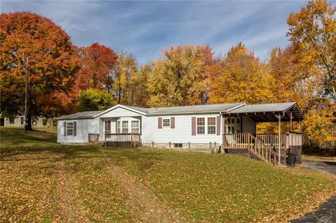 3314 Hubbard Middlesex Rd, West Middlesex, PA 16159