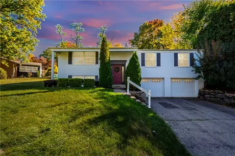 1232 Satellite Cir, Pittsburgh, PA 15241
