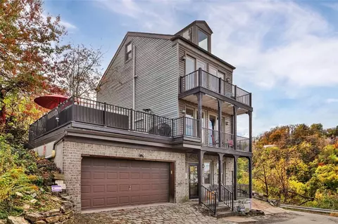 112 Hackstown St, Pittsburgh, PA 15203