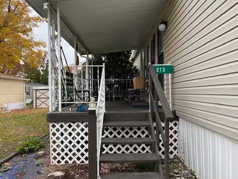 213 Murray Ln, Export, PA 15632 photo 2