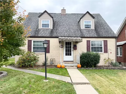 1330 Burrell Ave, New Kensington, PA 15068