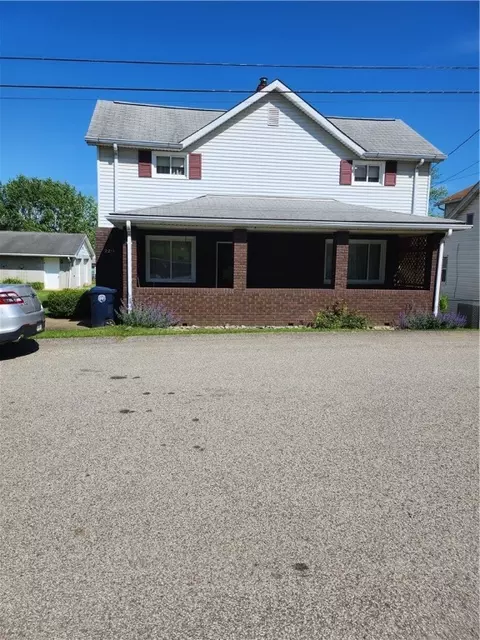 2215 Church, Claridge, PA 15623