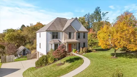 238 Dogwood Cir, Baden, PA 15005