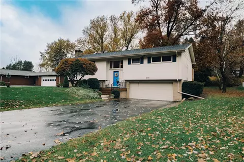 2580 Evergreen Dr, Indiana, PA 15701