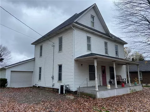 654 Popetown Rd, Knox, PA 16232