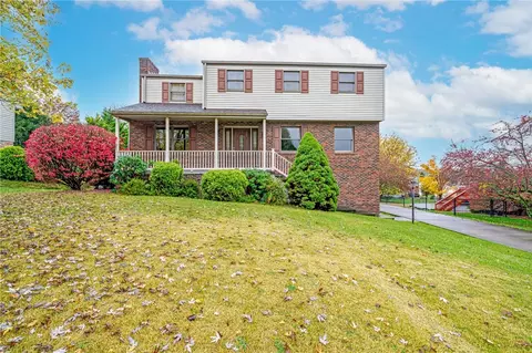 16 Rizzi Dr, Irwin, PA 15642