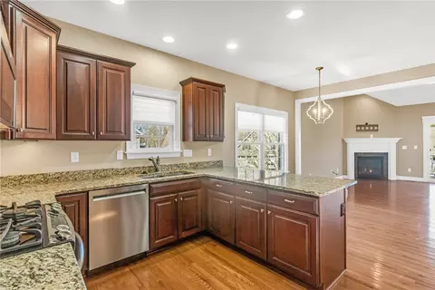 1004 Torrey Pine Dr, Mars, PA 16046 photo 6