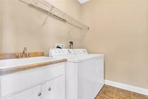 1004 Torrey Pine Dr, Mars, PA 16046 photo 27