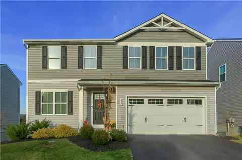 252 James Patrick Pl, Zelienople, PA 16063