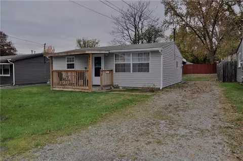 3421 47th St, New Brighton, PA 15066