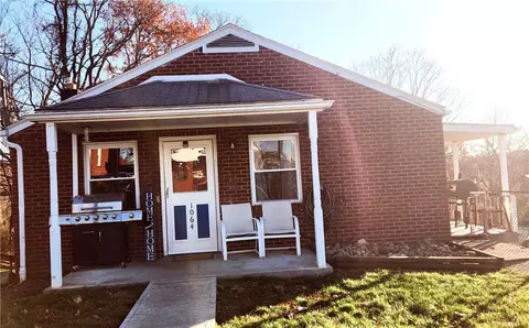 1064 Martin Ave, New Kensington, PA 15068