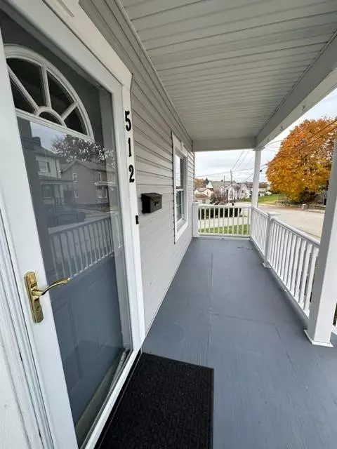 512 6th St, Irwin, PA 15642 photo 2
