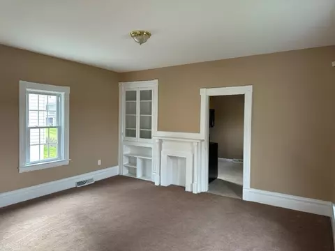 512 6th St, Irwin, PA 15642 photo 11
