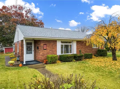 2502 Martha St, Aliquippa, PA 15001