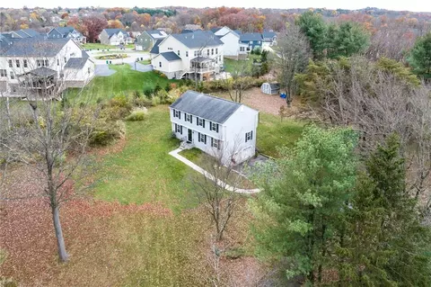 3015 Shepard Ln, Sewickley, PA 15143