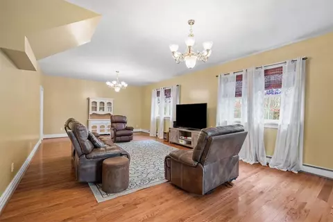 807 Ferree St, Coraopolis, PA 15108 photo 20