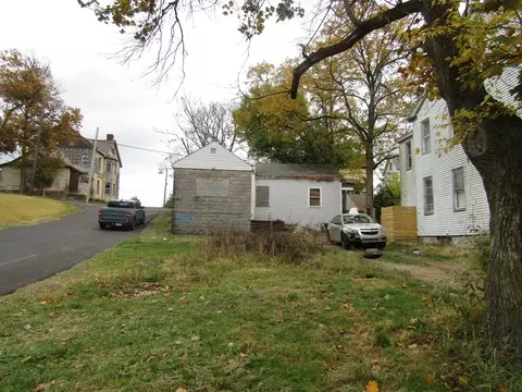 3126 Sacramento Ave, Pittsburgh, PA 15204