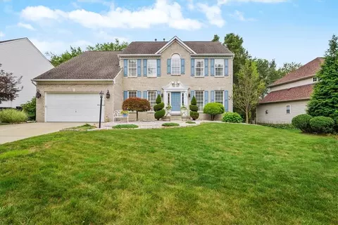 645 Water View Dr, Cranberry Township, PA 16066