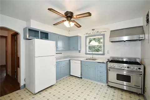 237 Latimer Ave, Strabane, PA 15363 photo 8