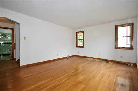 237 Latimer Ave, Strabane, PA 15363 photo 15