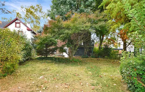 237 Latimer Ave, Strabane, PA 15363 photo 28