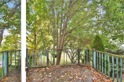 237 Latimer Ave, Strabane, PA 15363 photo 7