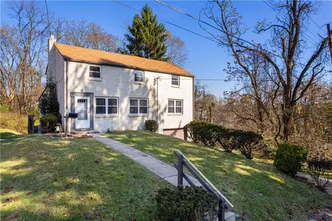 203 Burton Dr, Pittsburgh, PA 15235