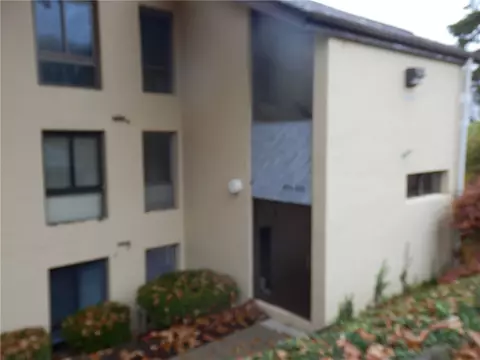 2034 Swallow Hl #427, Pittsburgh, PA 15220